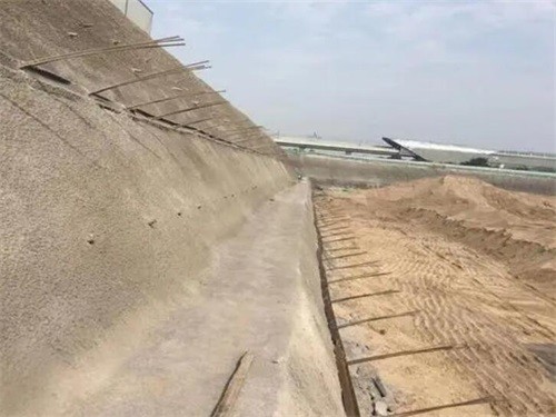 都安河道边坡加固